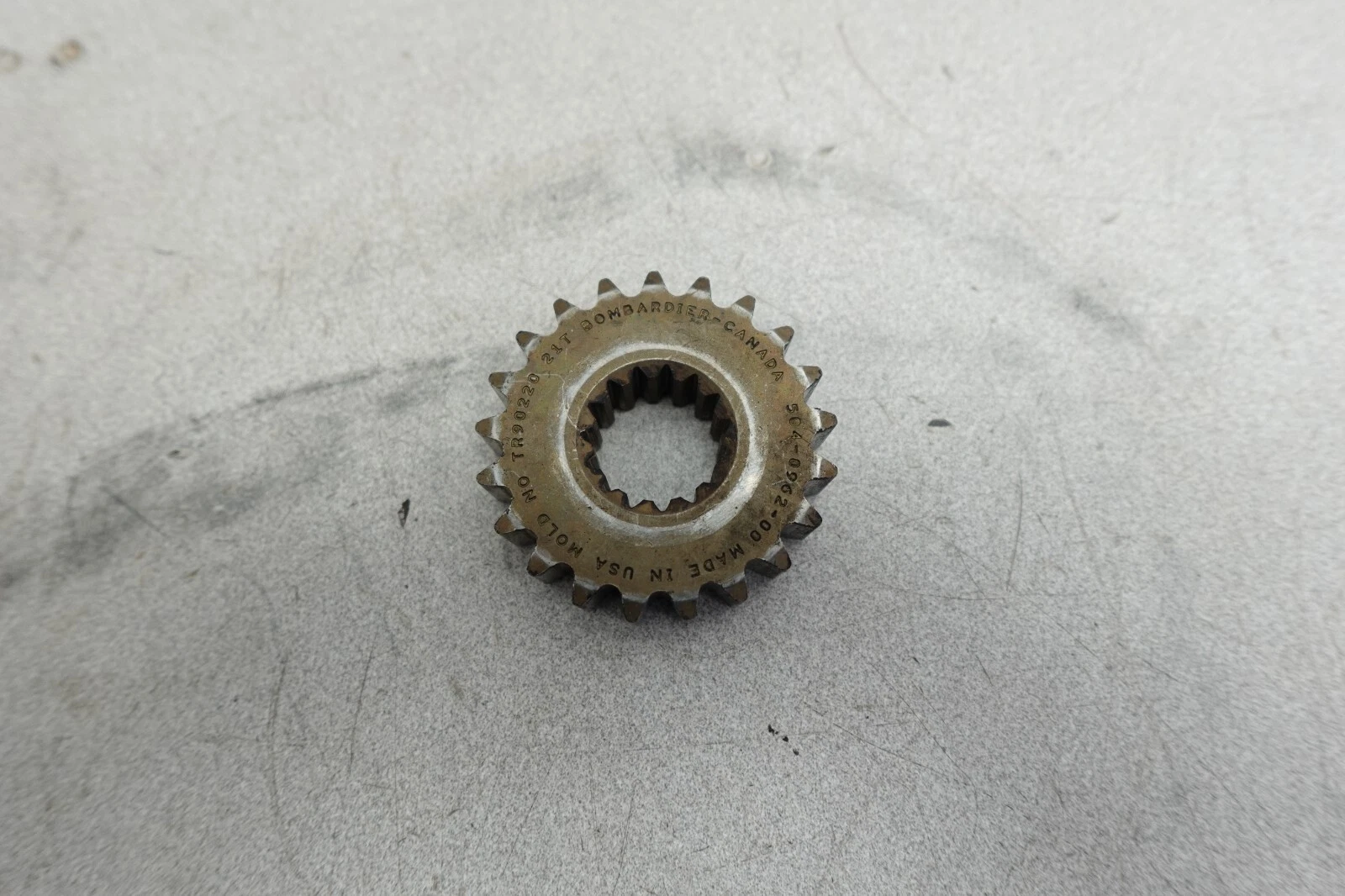 1992-2000 MXZ REV Ski-Doo Snowmobile OEM Chaincase 21T Sprocket Gear 504-0962-00