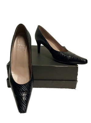 PIERRE CHUPIN SCHWARZE GEPRÄGTE LEDER HEELS GRÖSSE 6/39