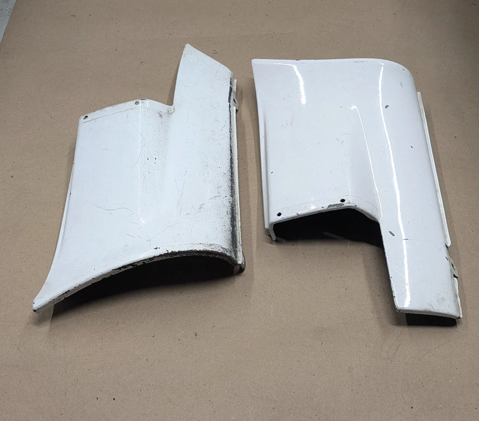 Комплект из четверти панели заднего бампера узкого кузова Porsche 911 белый 1974-77 - Изображение 2 из 4