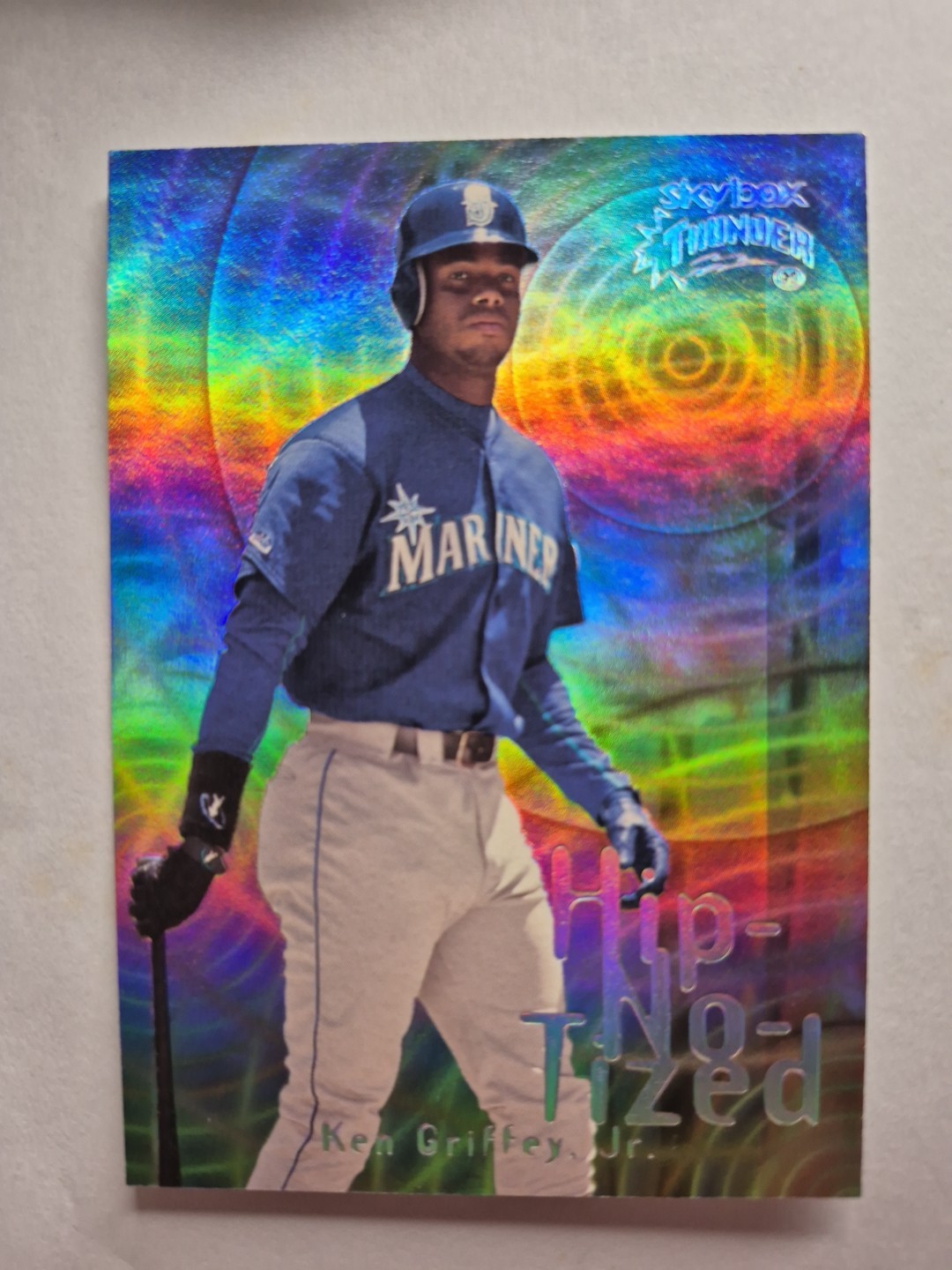 1999 Skybox Thunder Hip-No-Tized  #4 of 15 Ken Griffey Jr Hipnotized Hypnotize
