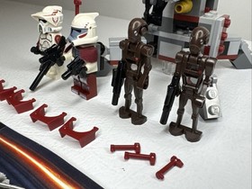Lego 9488 - Lego Star Wars - Elite Clone Trooper & Commando Droid Battle Pack
