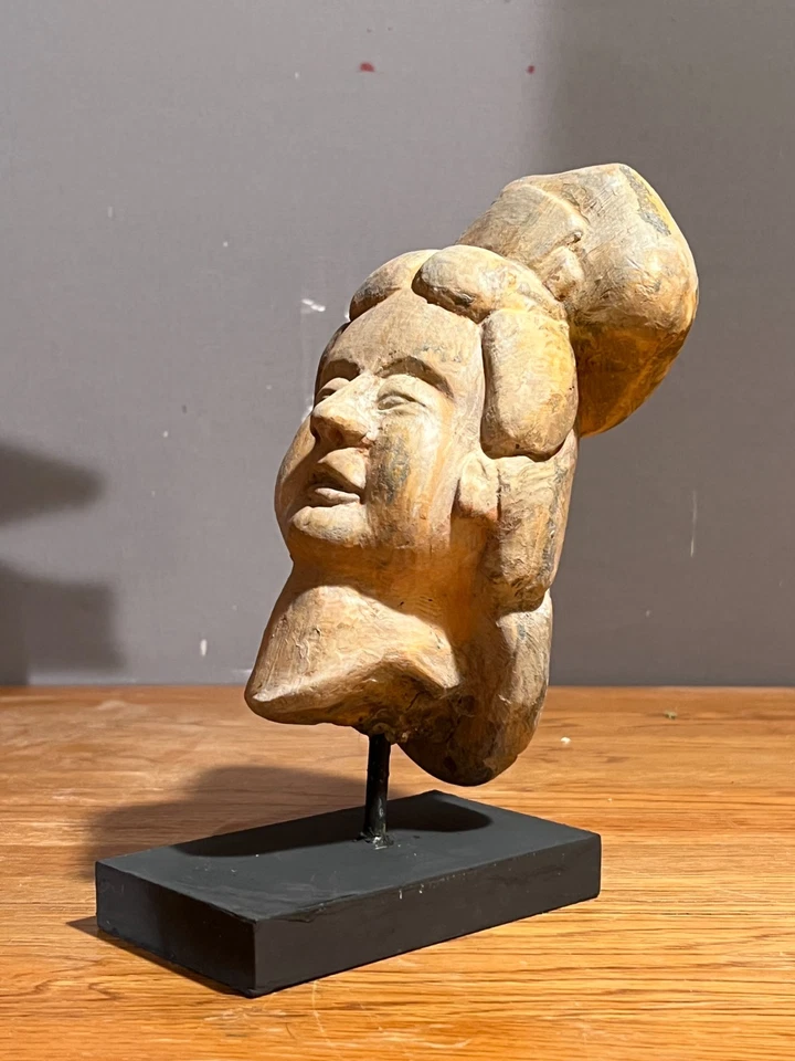 Busto de terracota pintado estilo dinastía Han de colección de mujeres nobles en el soporte Foto 3 de 4