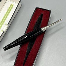 NIB Furls Odyssey Crochet Hook Black Size G 4.0mm