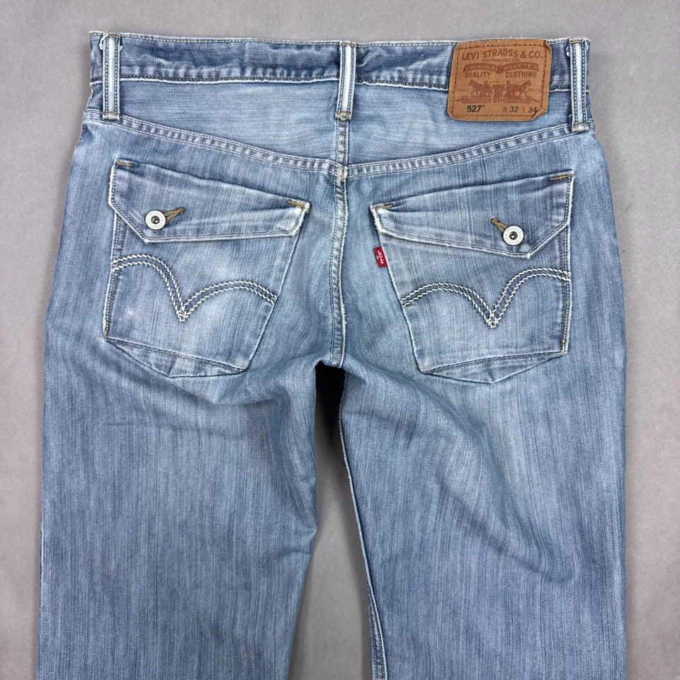 Levis 牛仔裤男式 32x32 蓝色 527 靴型裤子褪色浅翻盖 (Tag32x34) — 第 4/4 张图片