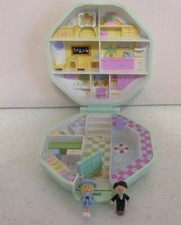 Polly Pocket-School-1990-Bluebird-Green Compact-Complete