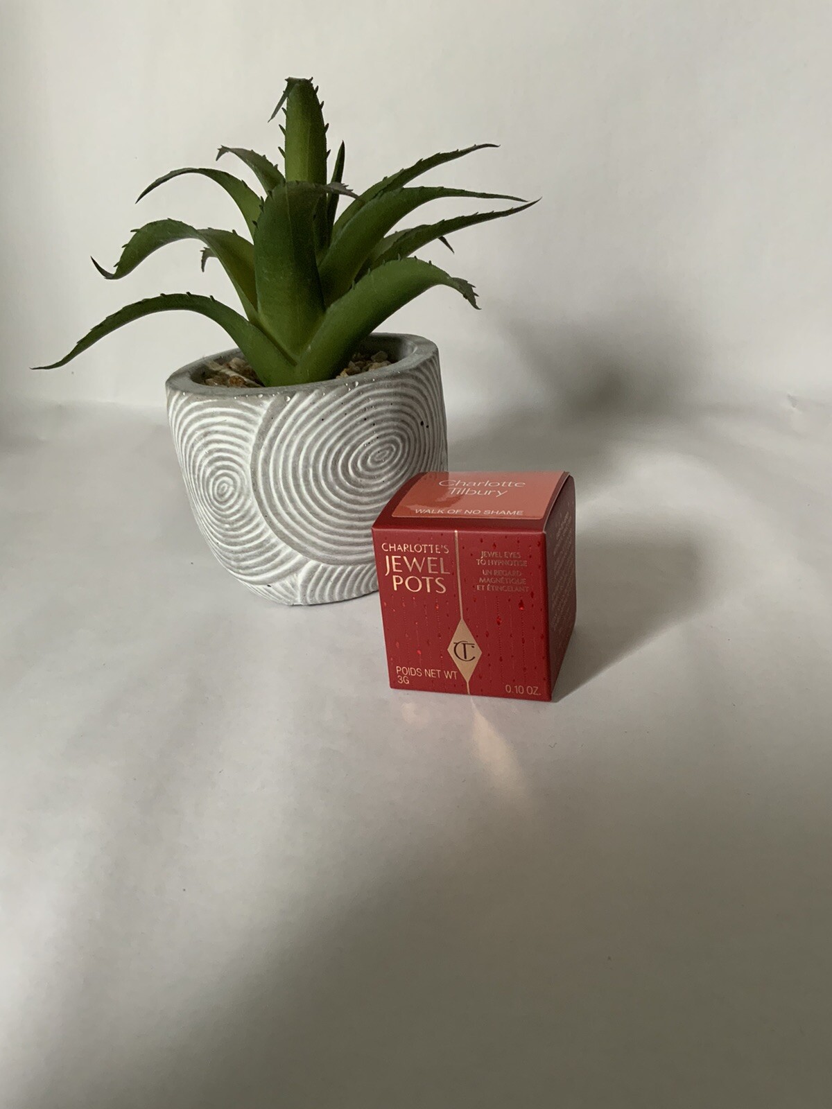 Charlotte Tilbury CHARLOTTE'S JEWEL POTS