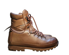 Altberg Defender lightweight Hiking, Fishing Walking, any activity Boots UK 10 M