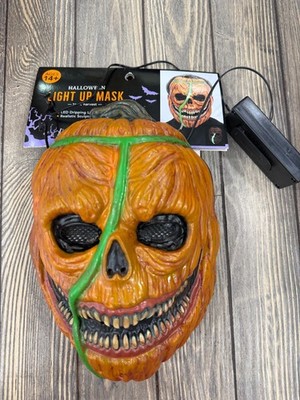 Halloween Toxic Harvest Light Up Pumpkin Skull LED Mask Ages 14+