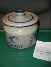 Westerwald Pottery Cabot Crock with Lid 4.5"x5" EUC