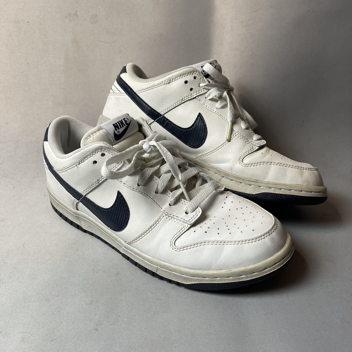 Nike Dunk Low SB Premium Shoes White/Obsidian Navy Leather 318019 