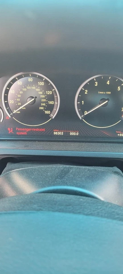 Capô usado serve: 2012 BMW 740I grau A - Imagem 2 de 4