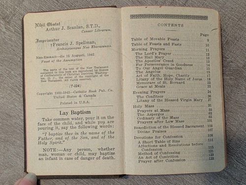 1942 POCKET PRAYER BOOK Manual of Catholic Devotions Father Lelen 4.5"x2.75"x.5" - Picture 4 of 12