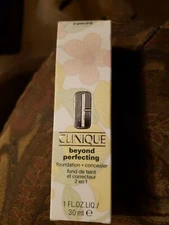 Clinique BEYOND PERFECTING Foundation & Concealer 24 GOLDEN (D-G) NIB