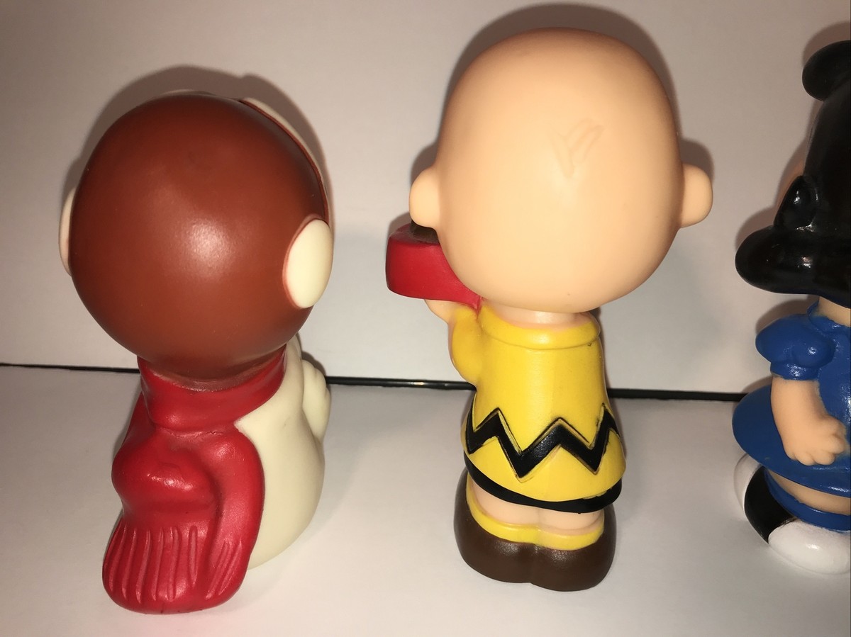 4 Vintage 6” Tall United Feature Vinyl Snoopy Peanuts Sofubi 4 Vintage 6” Tall United Feature Vinyl Snoopy Peanuts Sofubi