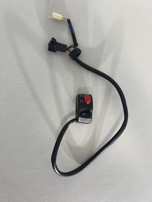 2013 13-17 Triumph Daytona 675 675R OEM Right Handlebar Kill Switch Start Stop
