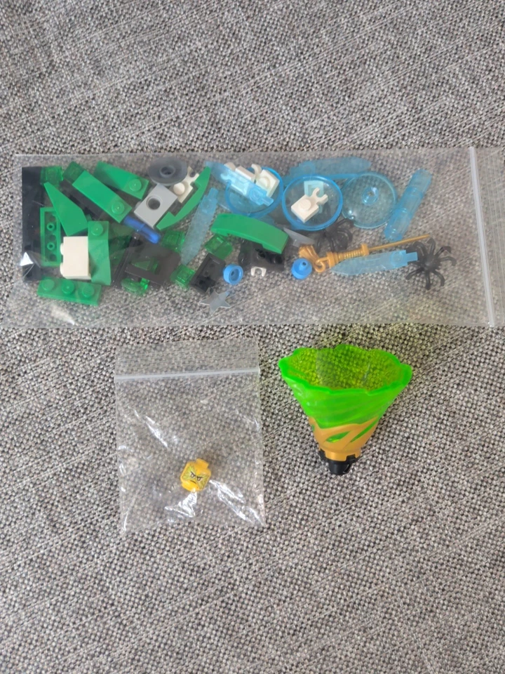 LEGO Ninjago 70681 Spinjitzu Slam - Lloyd, photo 3 of 5