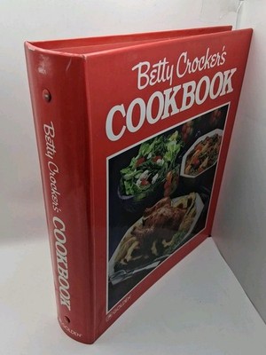 Vintage Betty Crocker's Cookbook (Golden) 5 Ring Binder 1986 First Printing FINE