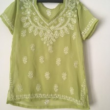 Girls INDIAN TUNIC TOP KURTI. Pistachio green, white embroidery. Chest: 30 Inch