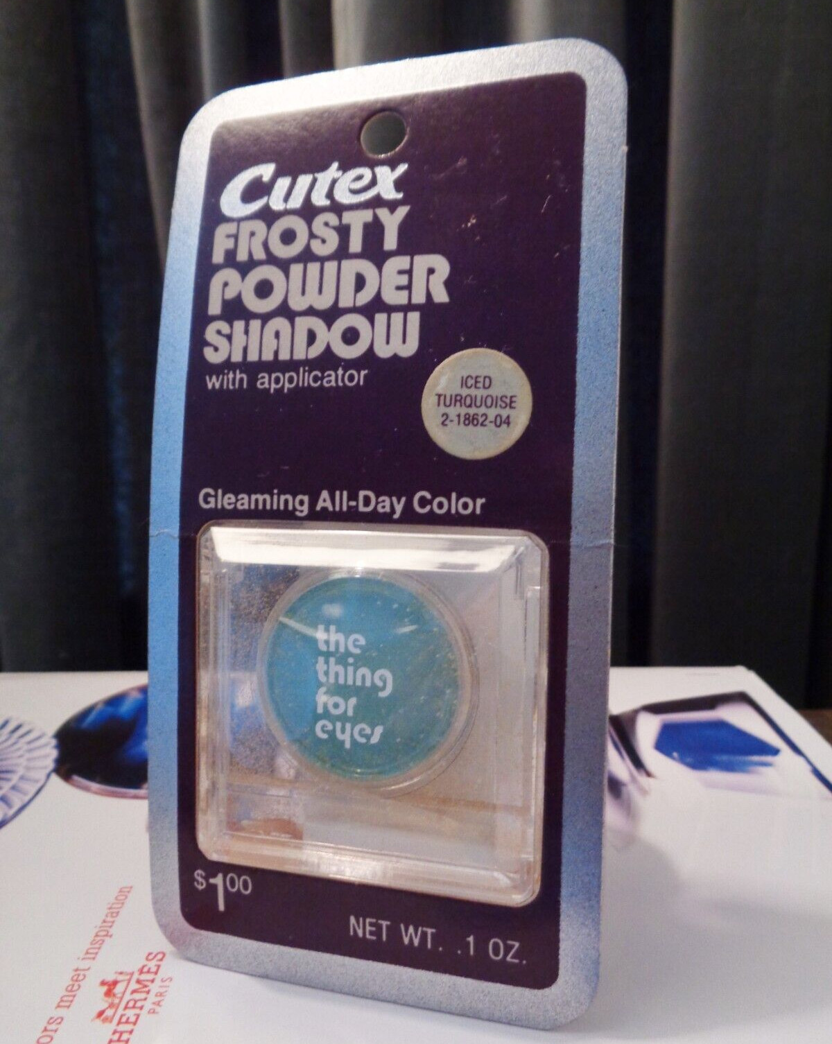 VINTAGE CUTEX THE THING FOR EYES EYESHADOW ON HANG CARD IN TURQUOISE NEW SEALED