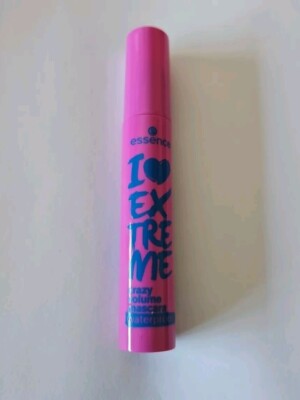 essence I love EXTREME Crazy Volume Mascara Black Waterproof  12 ml   -   NEU