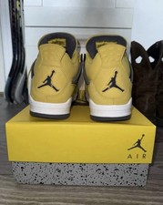 Jordan Air Jordan 4 Retro Lightning 2021 Yellow Leather Sneakers CT8527-700