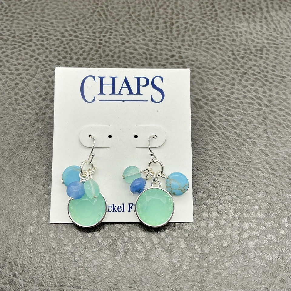 Pendientes colgantes Chaps sin níquel azul aguamarina menta racimo de cuentas para mujer perforados Foto 2 de 4