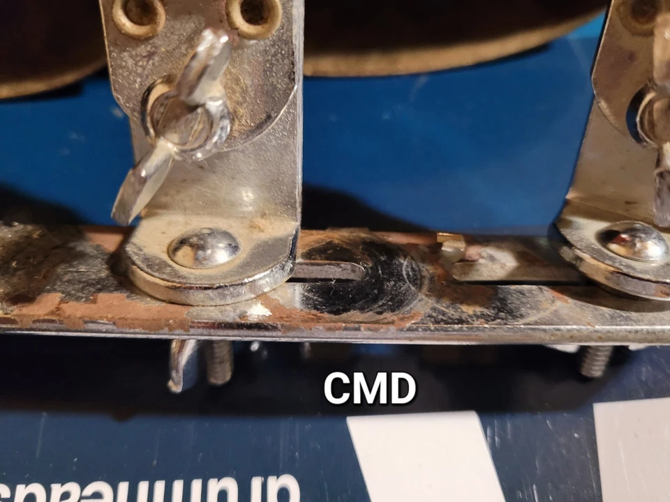 COOL VINTAGE 1960S LUDWIG GOLD TONE 4" & 5" COWBELLS & 7" WOODBLOCK AND HOLDER - Image 4 of 4