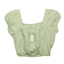 Rylee + Cru Medium Skipper Top Women’s Shirt Stylish Casual Wear