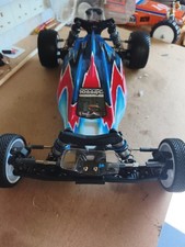 Team Associated B7