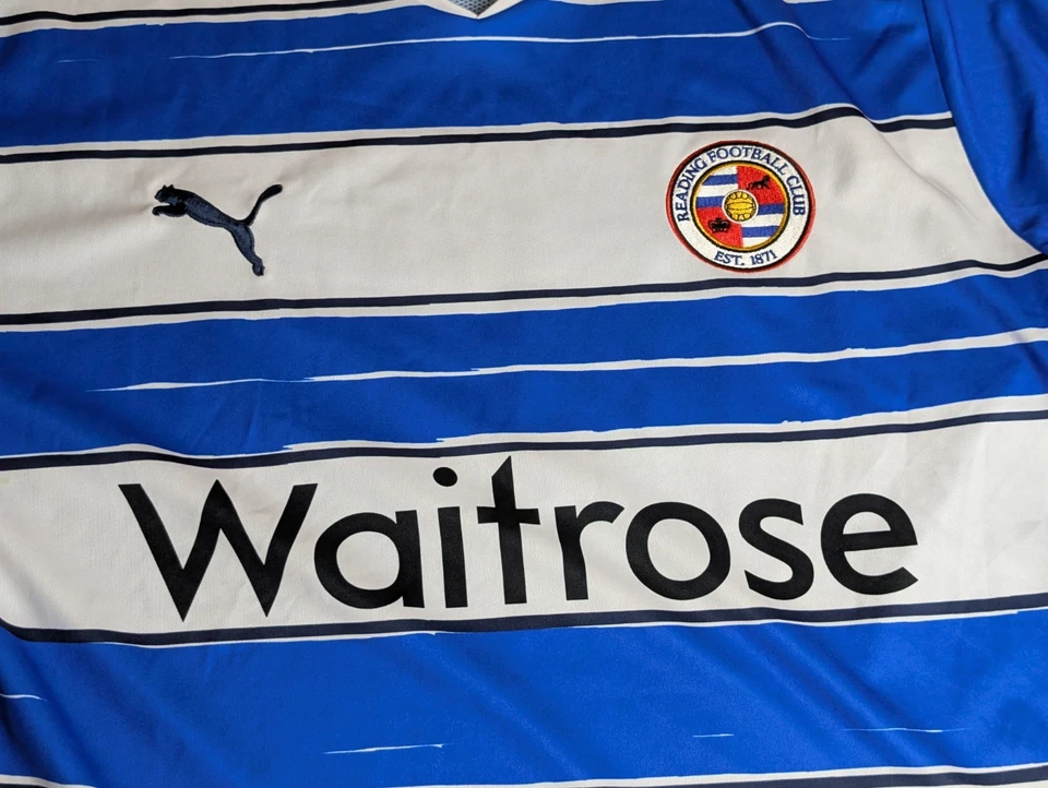 Reading FC 2010-2011 Home Football Shirt Jersey PUMA - Mens XL - Image 3 of 4
