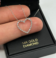 14K White Gold and Diamonds Heart Shaped Pendant Necklace