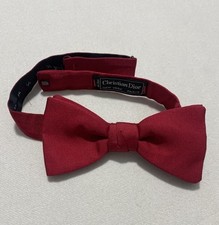 CHRISTIAN DIOR Paris New York Red Silk Classic Men  s Vintage Bow Tie NWOT