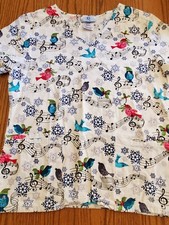 Sb Winter Birds Scrub Top Xs  EUC  White