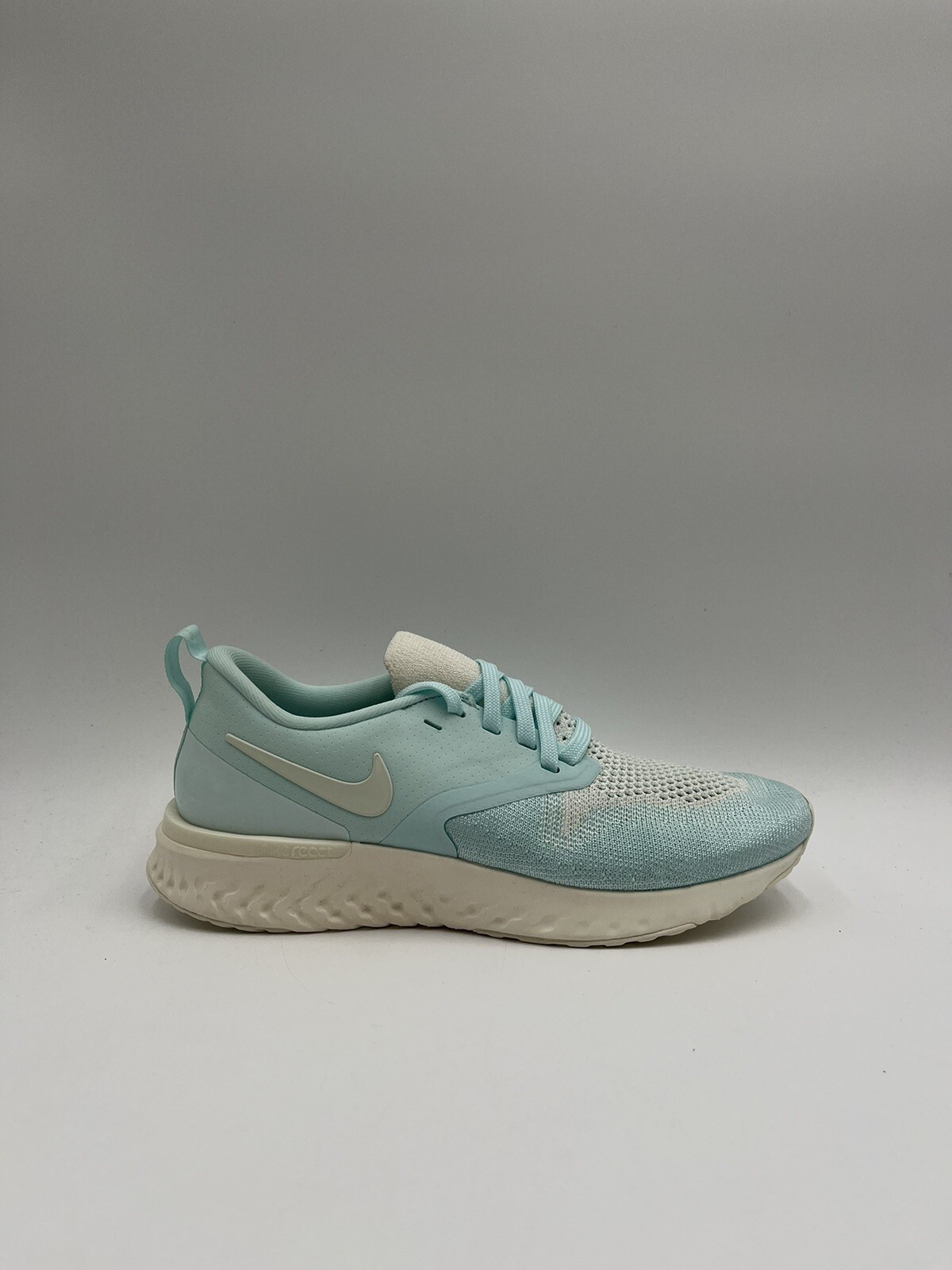 women's nike odyssey react flyknit 2 running shoes