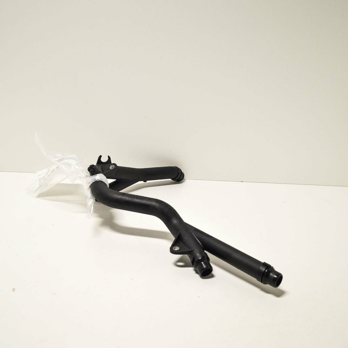 NEW BMW 3 E46 3.0D 150KW COOLING RETURN PIPE 11532247681