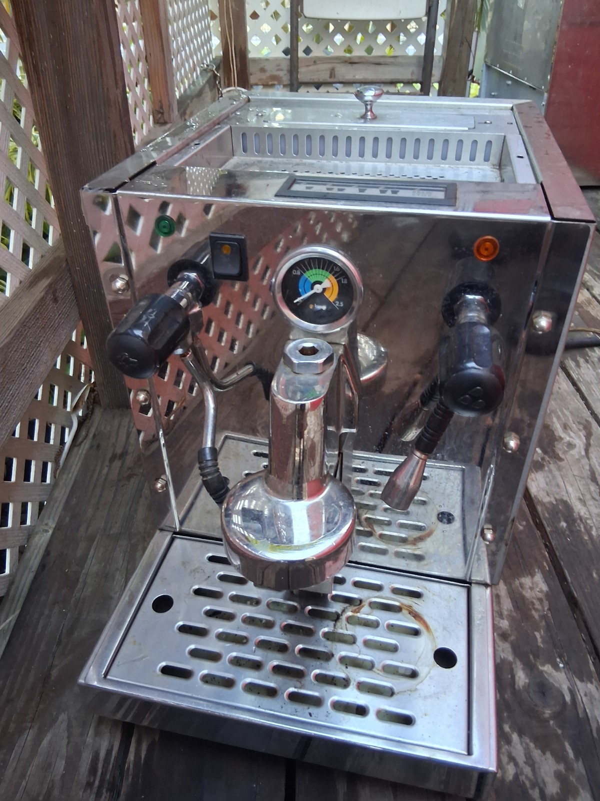 ASTRA Espresso Machine 110V 1800W Black w Frother