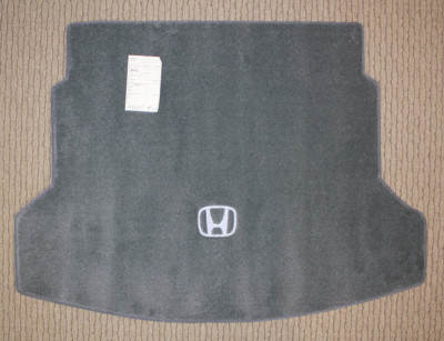 Grey Lloyd LUXE Carpet Cargo Mat for 2012-2016 Honda CR-V w Silver Honda Logo