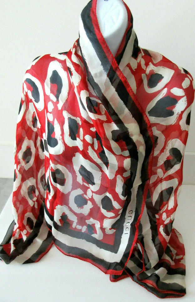 AUTÉNTICO GUCCI BUFANDA GRANDE DE GASA ESTAMPADO ANINAL BUFANDA CHAL Foto 4 de 4