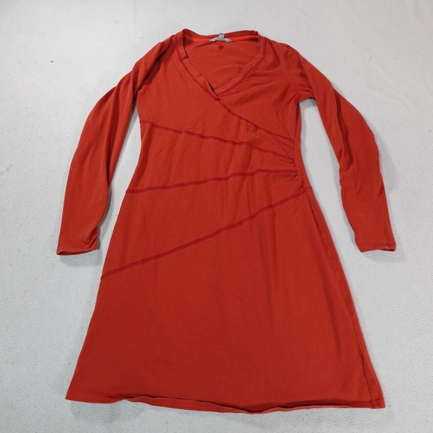 athleta shirt dress Essential Tee step solution to any dress code Fitted next to the body Hem designed to hit mid Athleta Shirt Dress Womens XS