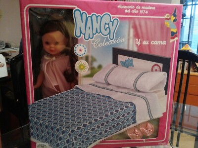 MUÑECA NANCY SALTO DE CAMA, Y SU CAMA, ACCESORIO MADERA 1974