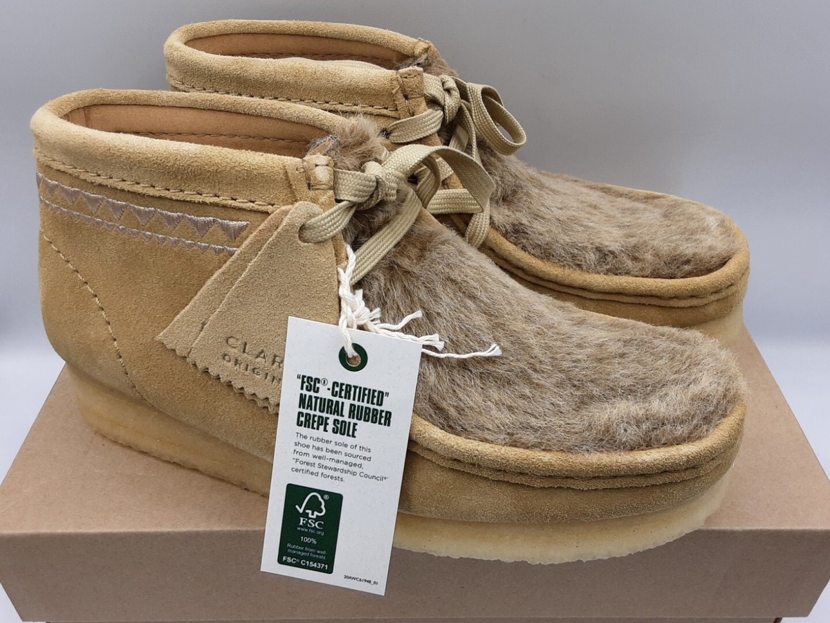 Clarks Originals 26168744 womens Wallabee faux fur/suede boots Tan