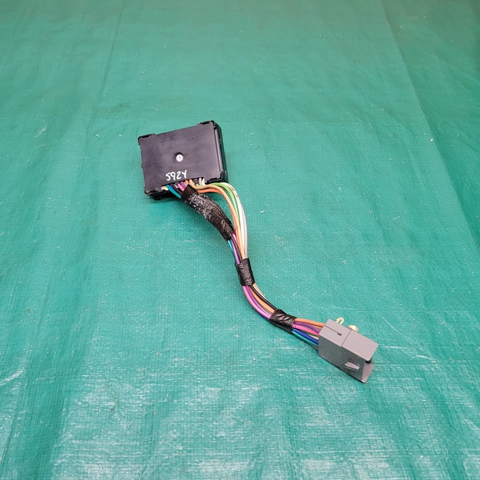 2000-2002 Lincoln Town Car Right Power Seat Switch OEM XW1T14A701BAW - Image 3 of 4