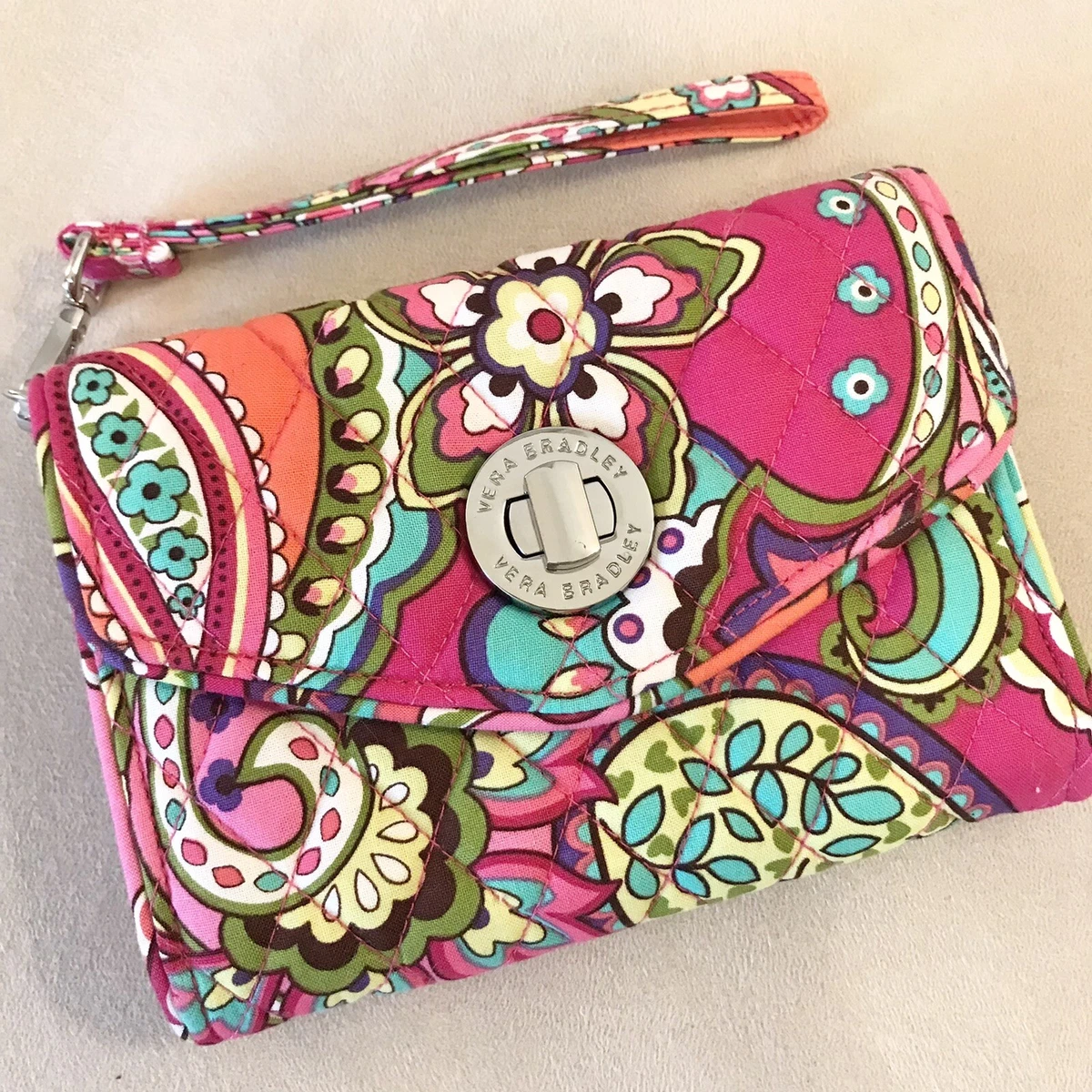 Vera bradley cheap wristlet wallet