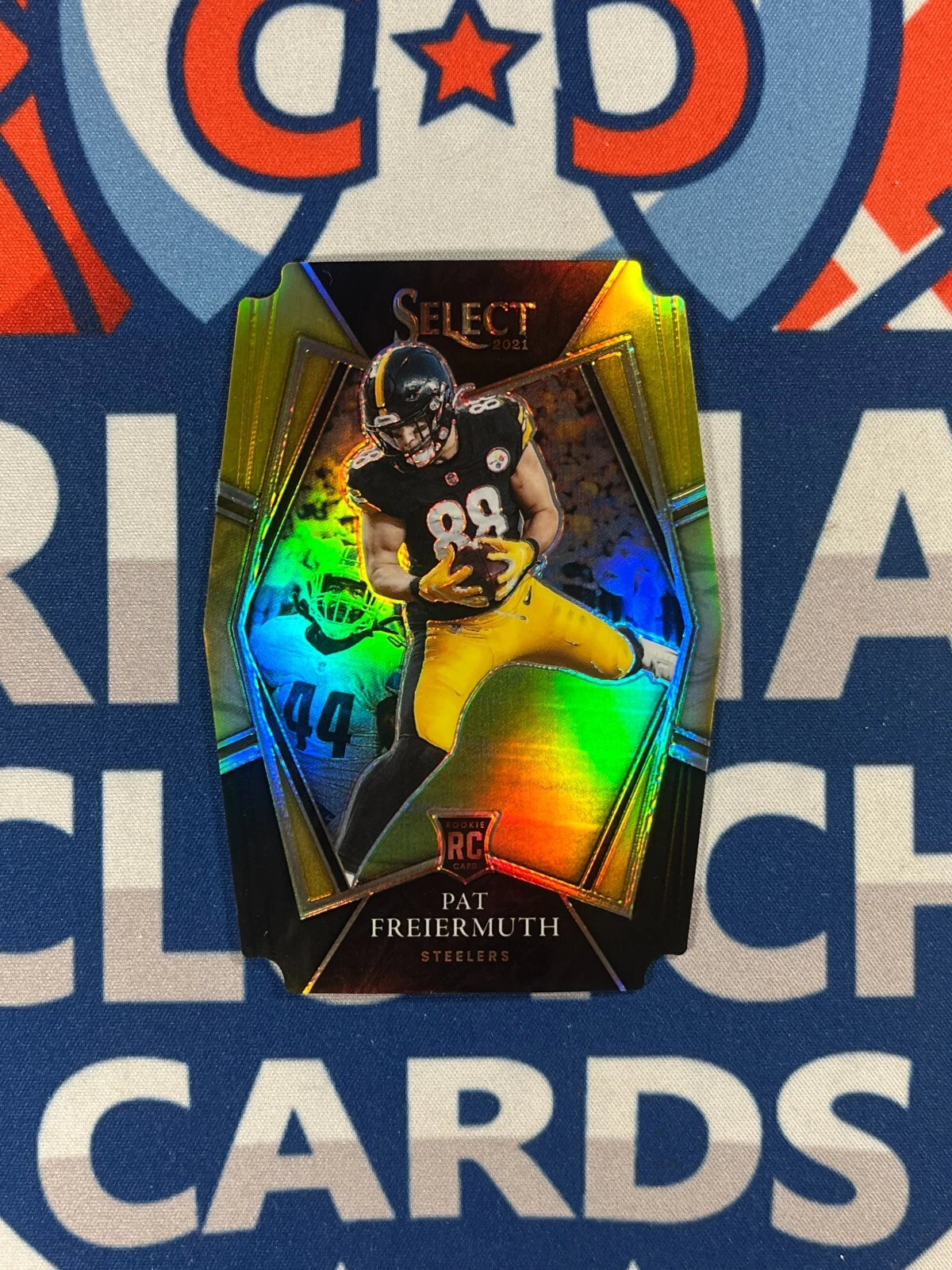 2021 Panini Select Premier Level Gold Black Prizm Die-Cut RC Pat Freiermuth #159