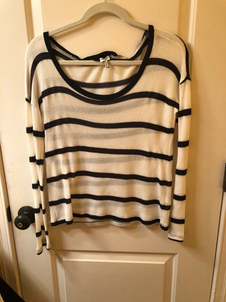 oversized thin sweater