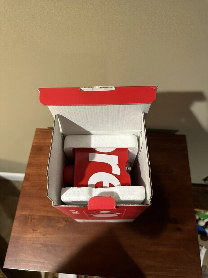 NUEVO Supreme® Tivoli® PAL BT Altavoz Bluetooth Radio AM FM Portátil ROJO SS 18 Foto 4 de 4