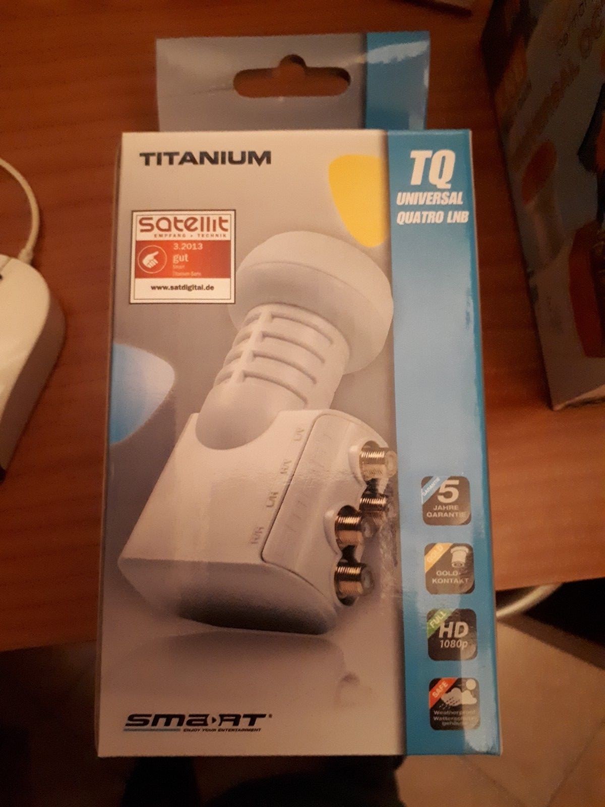 LNB 8 Uscite Indipendenti + Smart Quattro: Ricezione Satellitare 4K