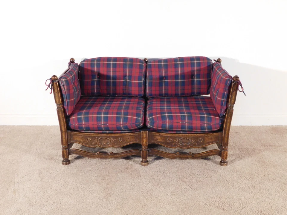 Antique French Dark Oak 1950s / 60s Shell Carved Settee Daybed - Image 3 of 4