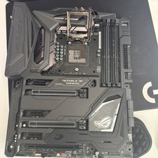 ASUS ROG MAXIMUS IX CODE Z270