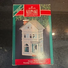 1990 Holiday Home Hallmark Ornament Nostalgic Houses and Shops #7